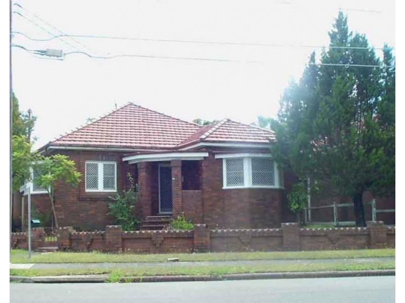 70 JUBILEE AVENUE, Beverley Park NSW 2217