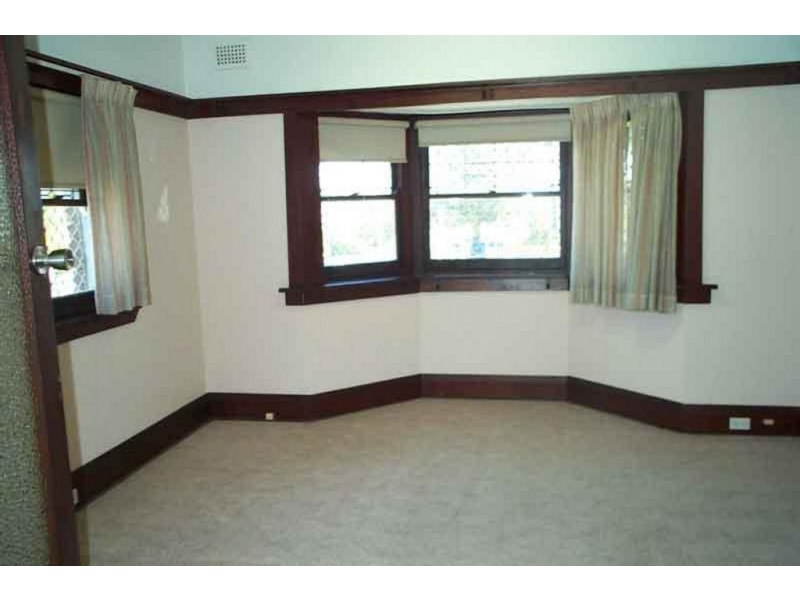 70 JUBILEE AVENUE, Beverley Park NSW 2217