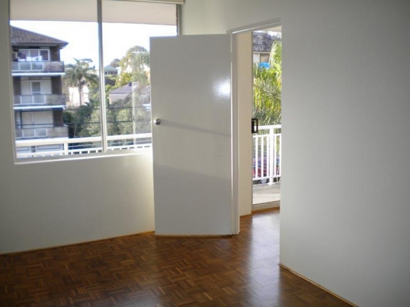 4/15 The Avenue, Rose Bay NSW 2029