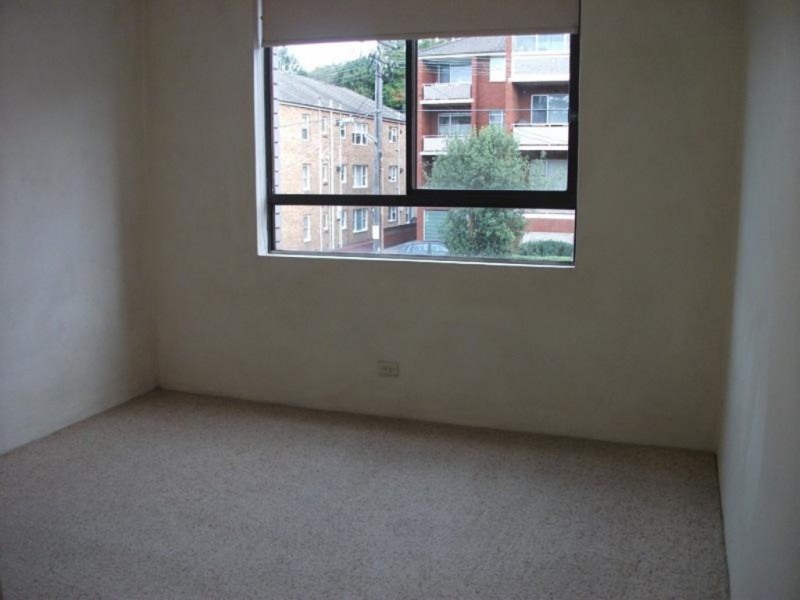 2/11 CARR STREET, Coogee NSW 2034