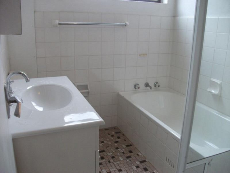 2/11 CARR STREET, Coogee NSW 2034