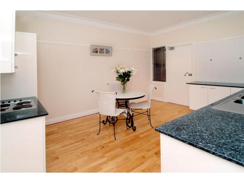 1/81 DONCASTER AVENUE, Kensington NSW 2033