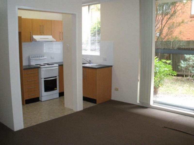 2/11A RANDWICK STREET, Randwick NSW 2031