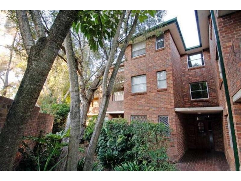 18/211-221 Old South Head Road, Bondi NSW 2026