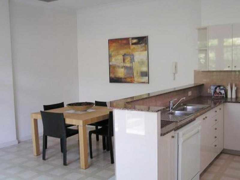 19 The Serpentine, Kensington NSW 2033