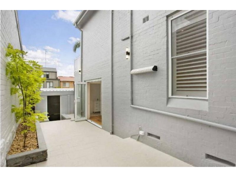 12 RAWSON AVENUE, Queens Park NSW 2022