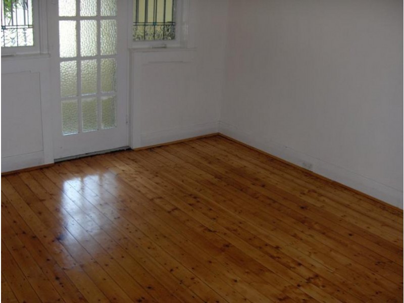 1/8 Moira Crescent, Randwick NSW 2031