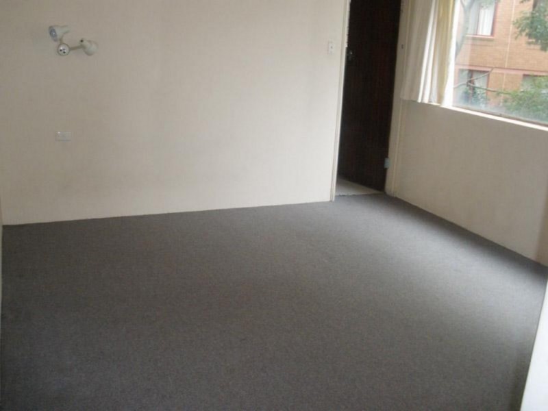 27/4 ELIZABETH BAY ROAD, Elizabeth Bay NSW 2011