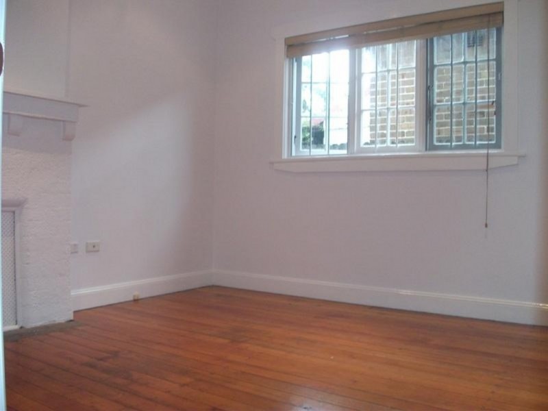 246 DONCASTER AVENUE, Kensington NSW 2033