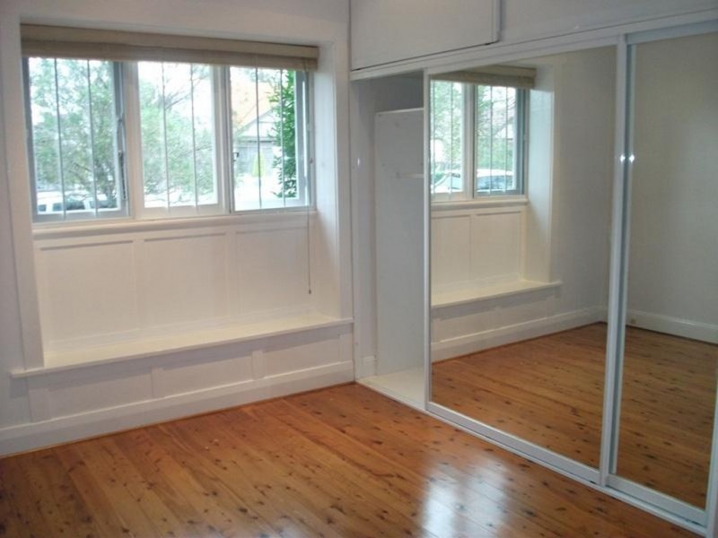 246 DONCASTER AVENUE, Kensington NSW 2033