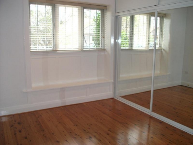 246 DONCASTER AVENUE, Kensington NSW 2033