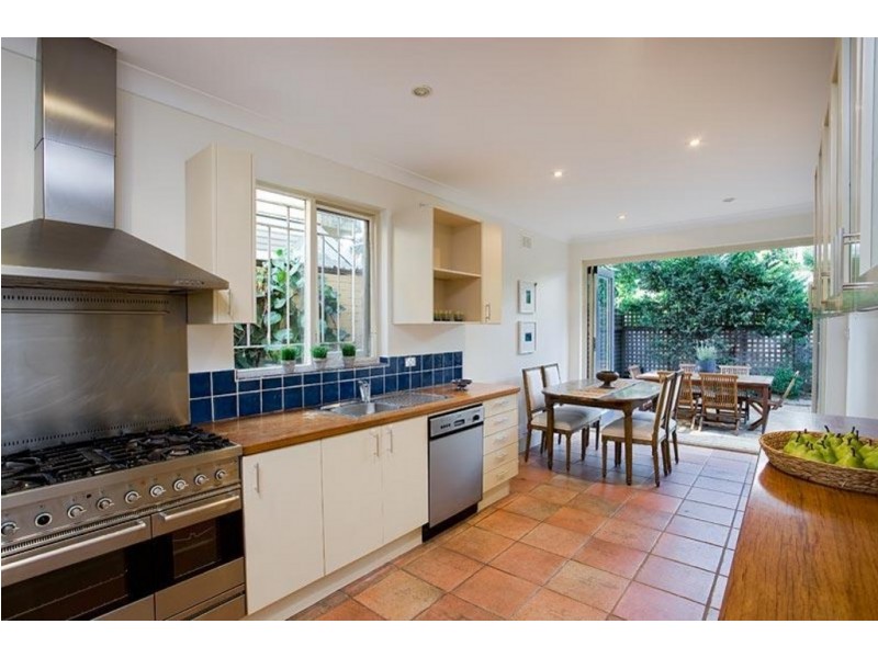 64 RUTHVEN STREET, Bondi Junction NSW 2022