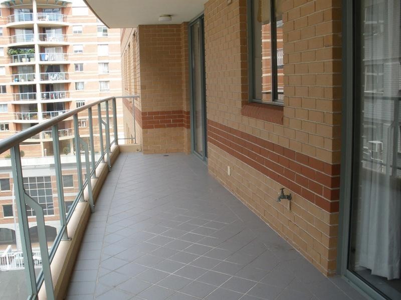 902/8 SPRING STREET, Bondi Junction NSW 2022