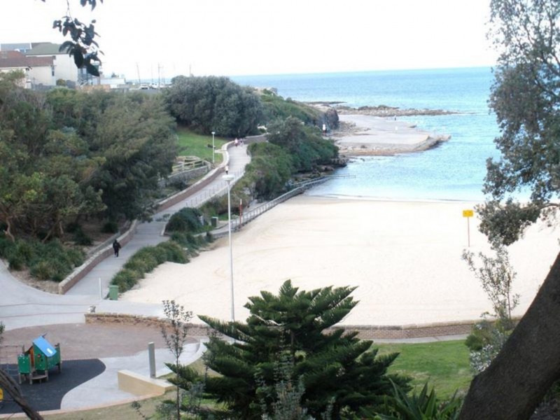 2/10 BISHOPS AVENUE, Randwick NSW 2031