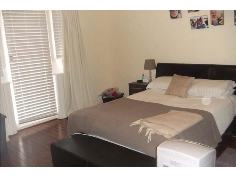 32 NEWCASTLE STREET, Rose Bay NSW 2029