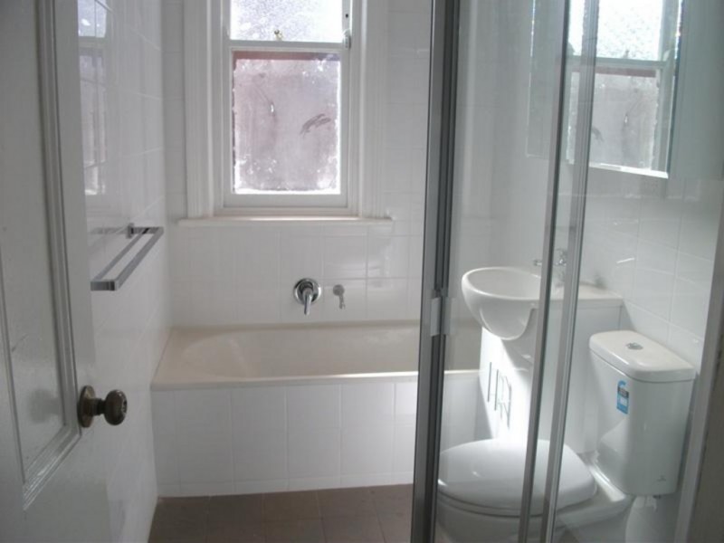 32 NEWCASTLE STREET, Rose Bay NSW 2029