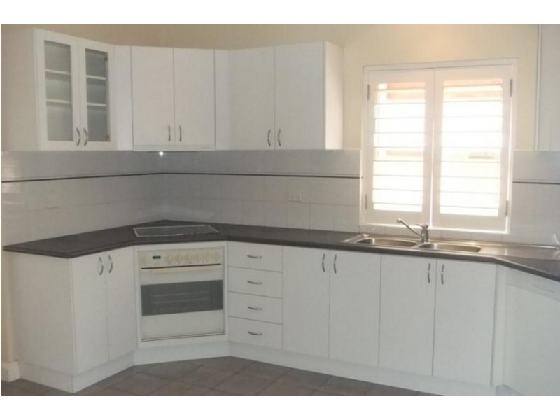 8 THE CAUSEWAY, Maroubra NSW 2035