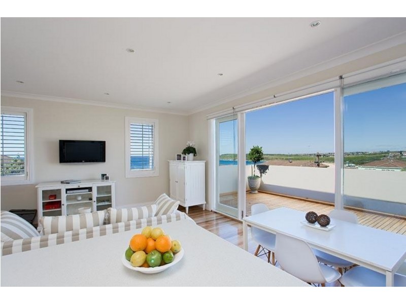 8A BOND STREET, Maroubra NSW 2035