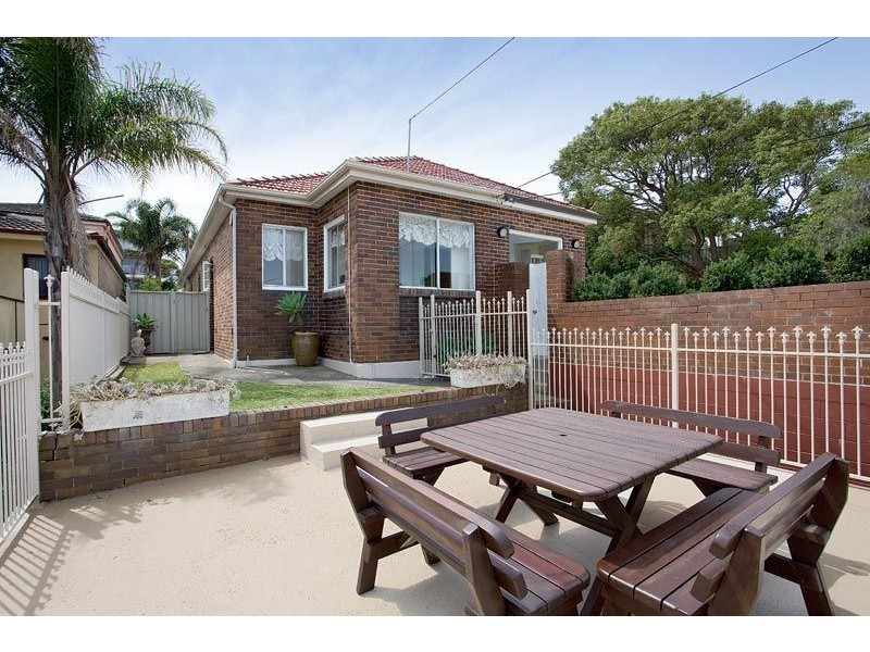 16 Clifford Street, Coogee NSW 2034