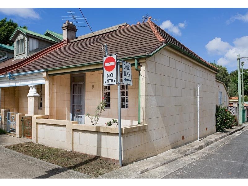 5 Birrell Street, Queens Park NSW 2022