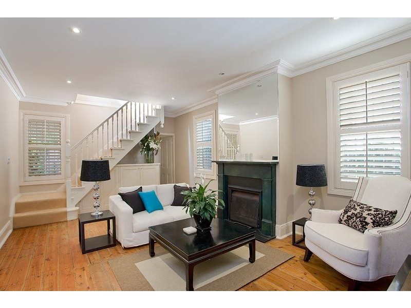 64 Ruthven Street, Bondi Junction NSW 2022