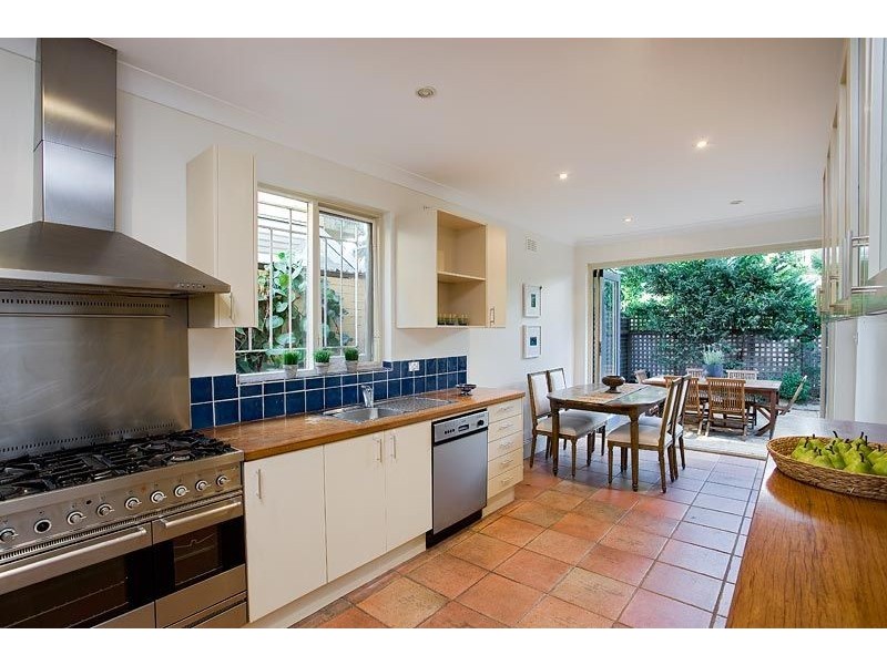64 Ruthven Street, Bondi Junction NSW 2022