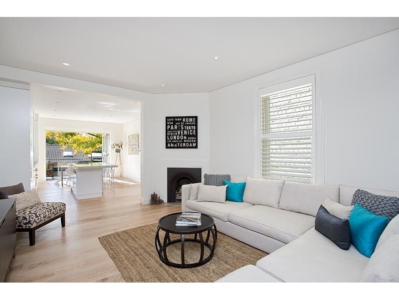 129 Edgecliff Road, Woollahra NSW 2025