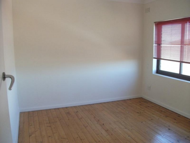 11/44 MILITARY ROAD, North Bondi NSW 2026