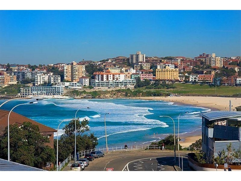 11/44 MILITARY ROAD, North Bondi NSW 2026