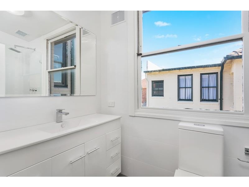131 EBLEY STREET, Bondi Junction NSW 2022