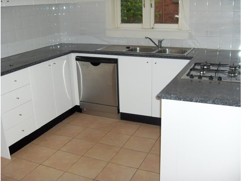 2/94 WARNERS AVENUE, Bondi NSW 2026