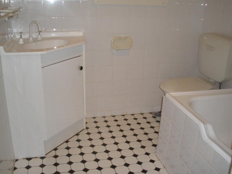 2/94 WARNERS AVENUE, Bondi NSW 2026