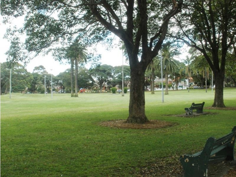 3/2 FRANCIS STREET, Marrickville NSW 2204