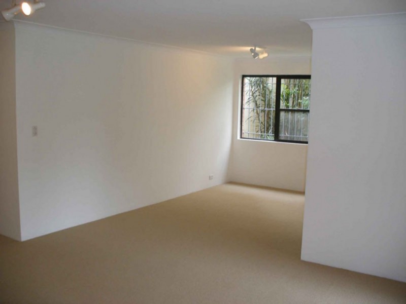 8/27-35 COOK ROAD, Centennial Park NSW 2021