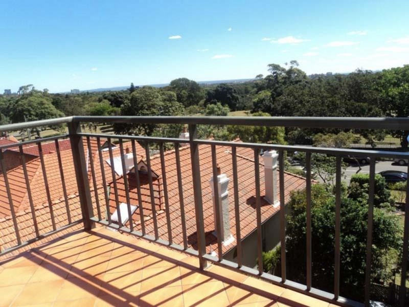 12/47-49 YORK ROAD, Queens Park NSW 2022