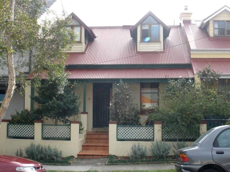4 VICTORIA STREET, Queens Park NSW 2022
