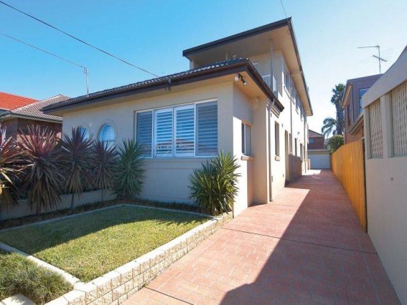 8 THE CAUSEWAY, Maroubra NSW 2035