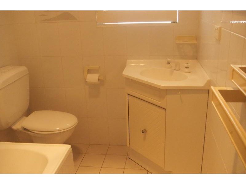 8 THE CAUSEWAY, Maroubra NSW 2035