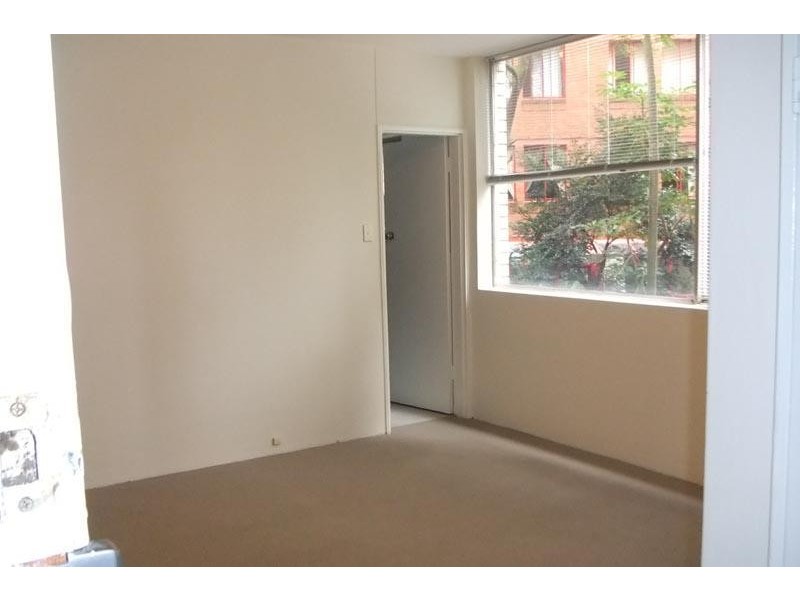 17/4 ELIZABETH BAY ROAD, Elizabeth Bay NSW 2011