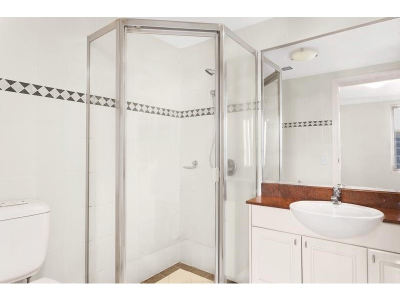 602/32 WARAYAMA PLACE, Rozelle NSW 2039