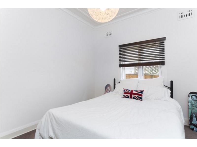 7 LUGAR BRAE AVENUE, Bronte NSW 2024