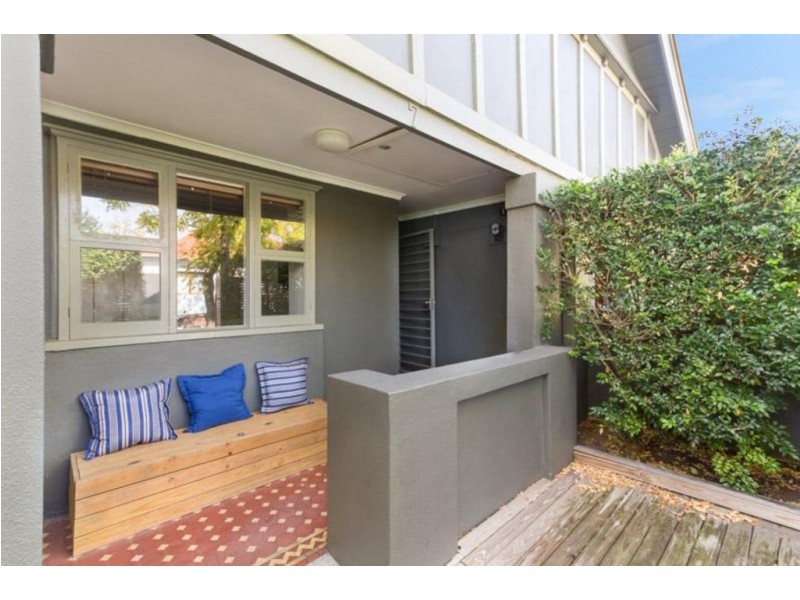 7 LUGAR BRAE AVENUE, Bronte NSW 2024