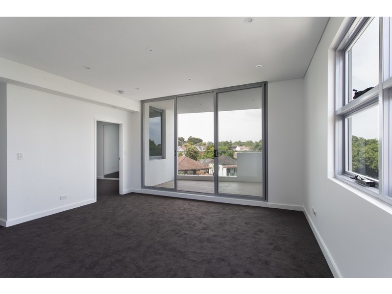 4.02/118 Old Canterbury Road, Lewisham NSW 2049