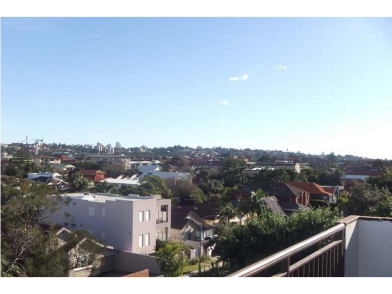 8/17-23 WALLIS PARADE, Bondi NSW 2026