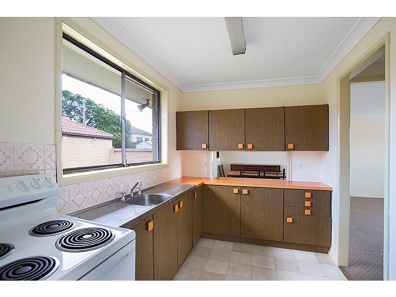 17 Harry Street, Eastlakes NSW 2018