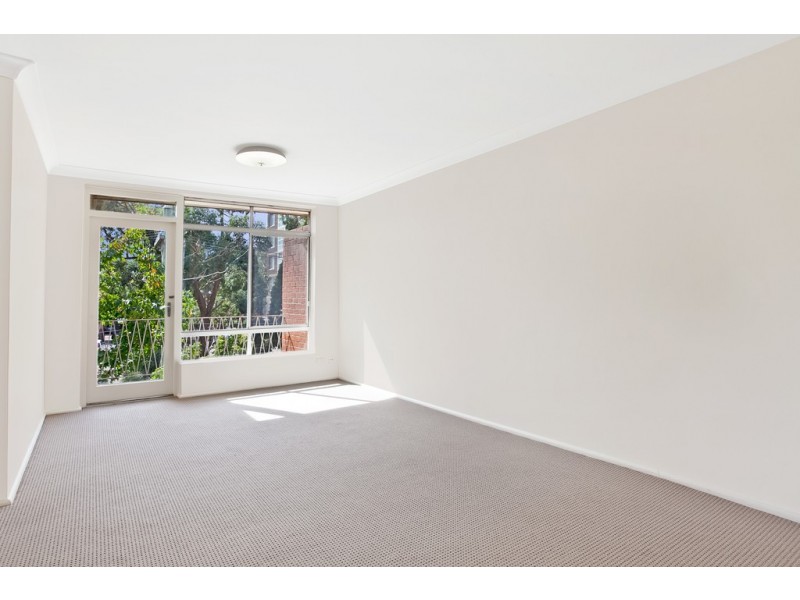 9/86 Mascot Drive, Eastlakes NSW 2018