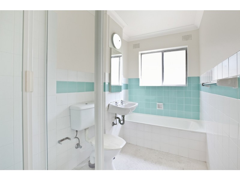 9/86 Mascot Drive, Eastlakes NSW 2018