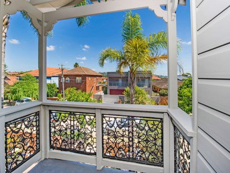 8 GOULD STREET, North Bondi NSW 2026