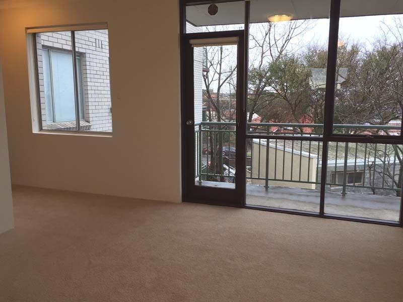 10/2 FRANCIS STREET, Marrickville NSW 2204