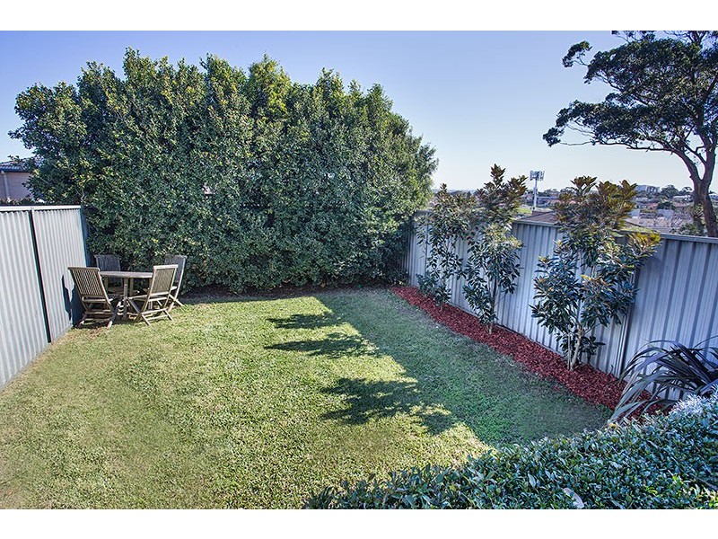 8 Mitchell Street, Chifley NSW 2036